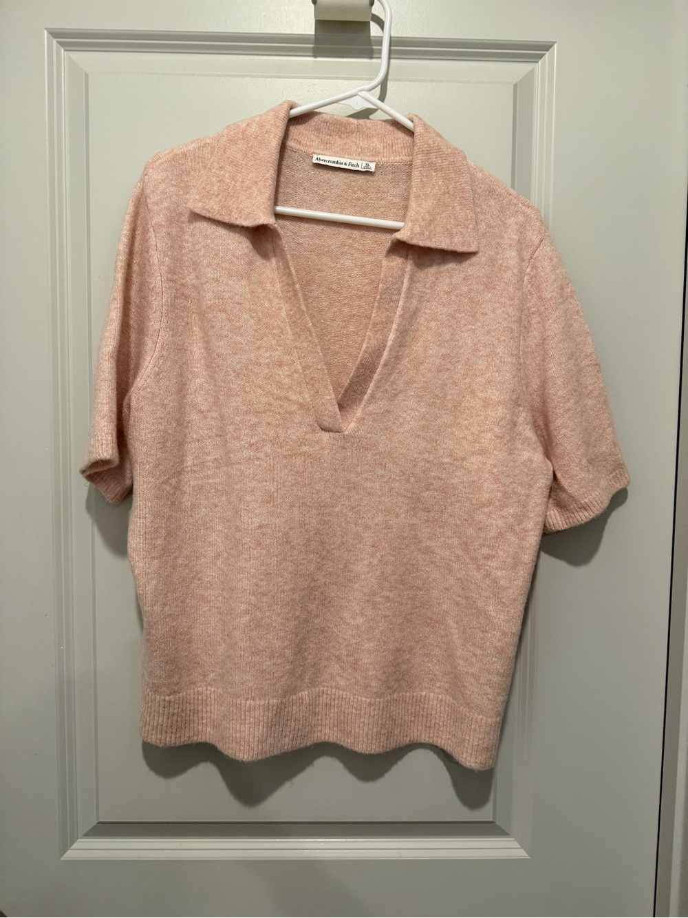 Abercrombie & Fitch Soft Blush V-Neck Collared Knit Top